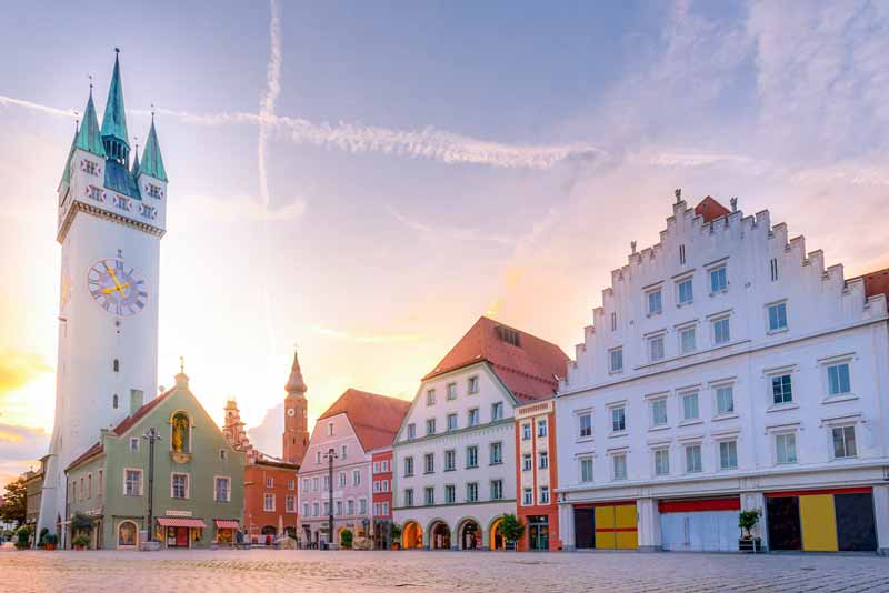 Das Authoaus Straubing Süd in Straubing mit erfahrenem Personal und bestem Service